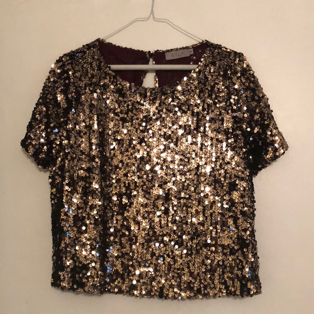 Boxy sequin top, long crop not belly shirt